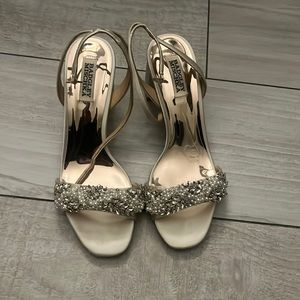 Brand new. Size 8 1/2